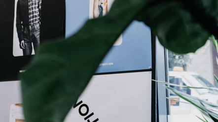 949B90647f44970cd4c898f44d75b822